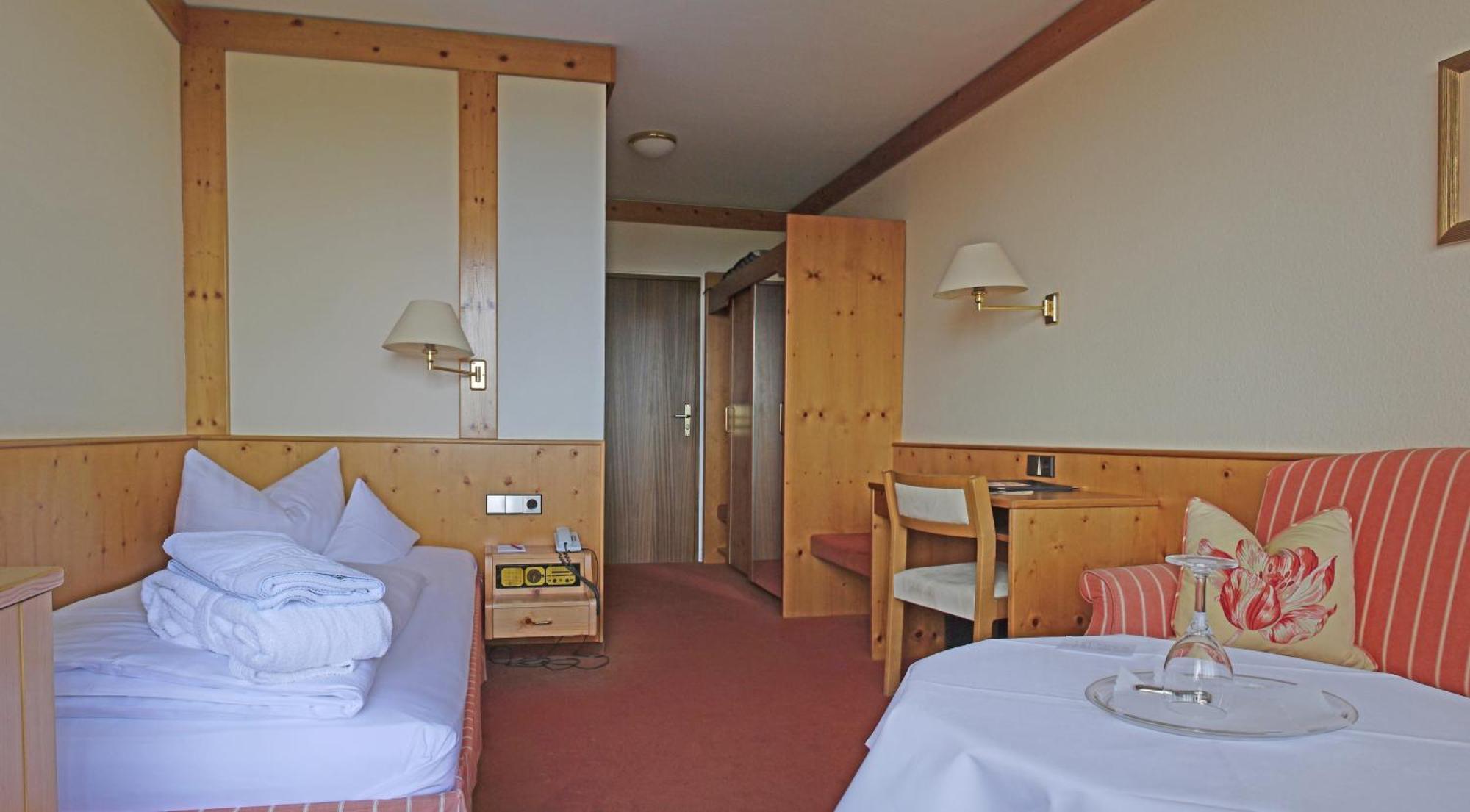 Hotel Schwanen Kaelberbronn Pfalzgrafenweiler Eksteriør bilde